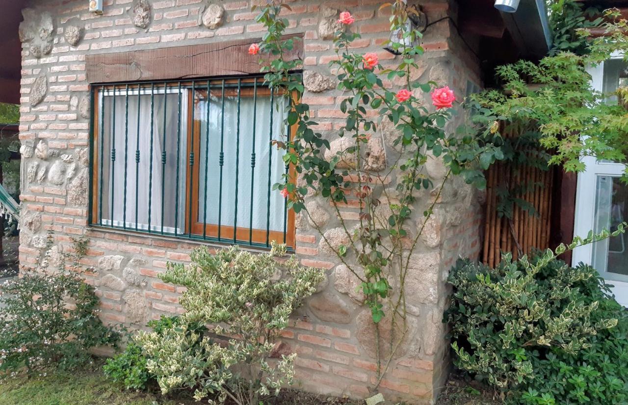 Cabanas Farah Estancia Vieja Ideal Para 2 A 3 Huespedes Villa Carlos Paz Esterno foto