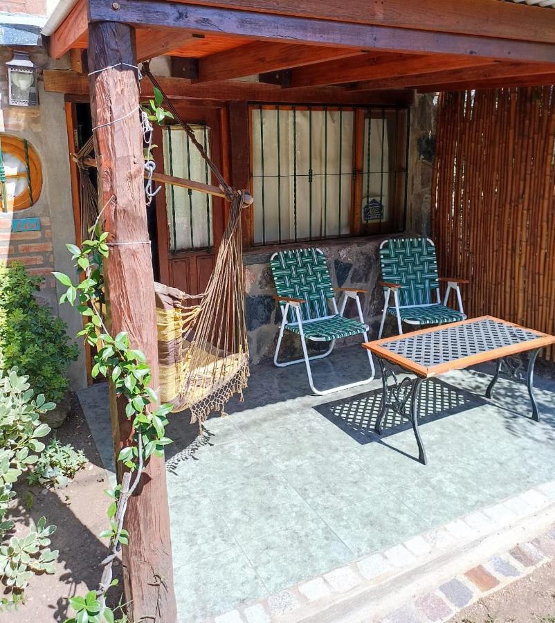 Cabanas Farah Estancia Vieja Ideal Para 2 A 3 Huespedes Villa Carlos Paz Esterno foto